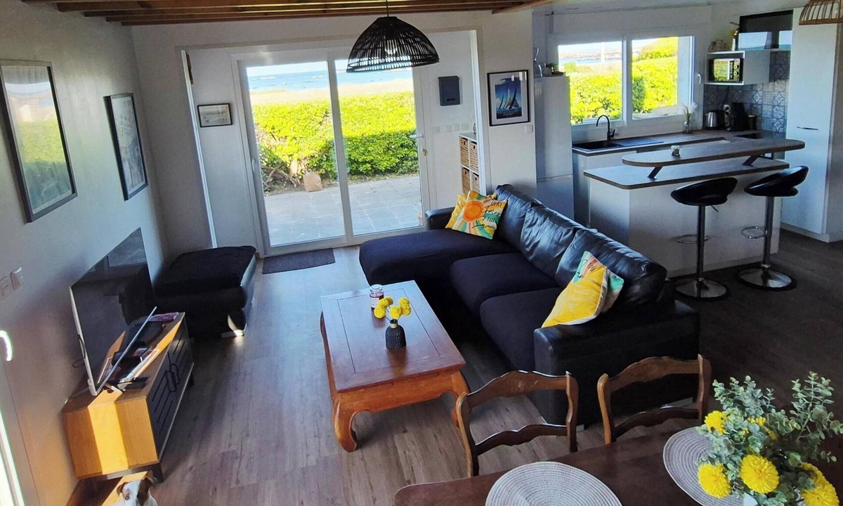 Vicq-sur-Mer House | Les pieds dans l'eau 7/8 people - Cosqueville (Vicq sur mer)