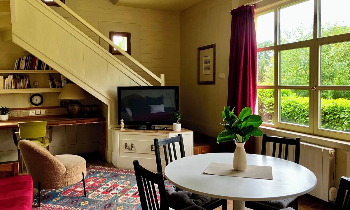 Saint-Honore-les-Bains Apartment | Les Thermes apartment in the Maison du Morvan