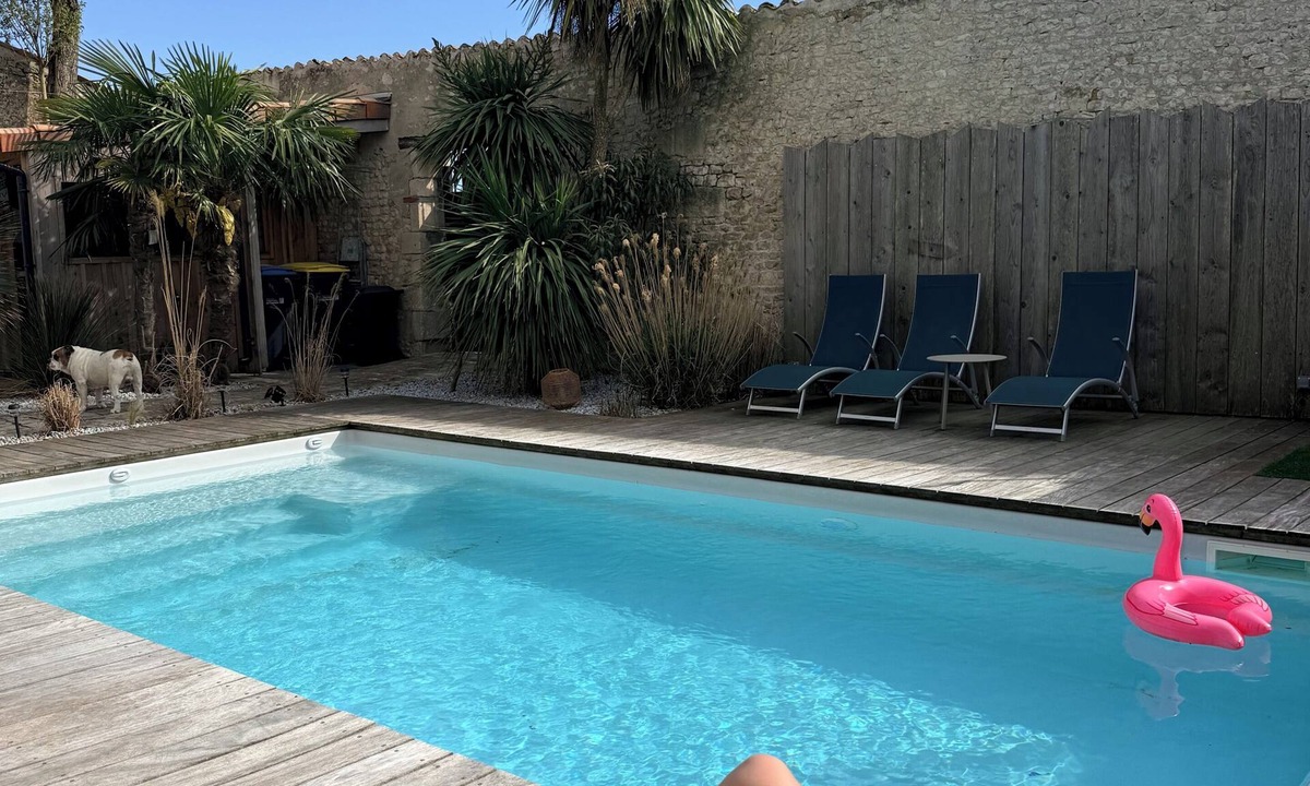 Puilboreau House | Les Villas de Grammont 640m2 with swimming pool