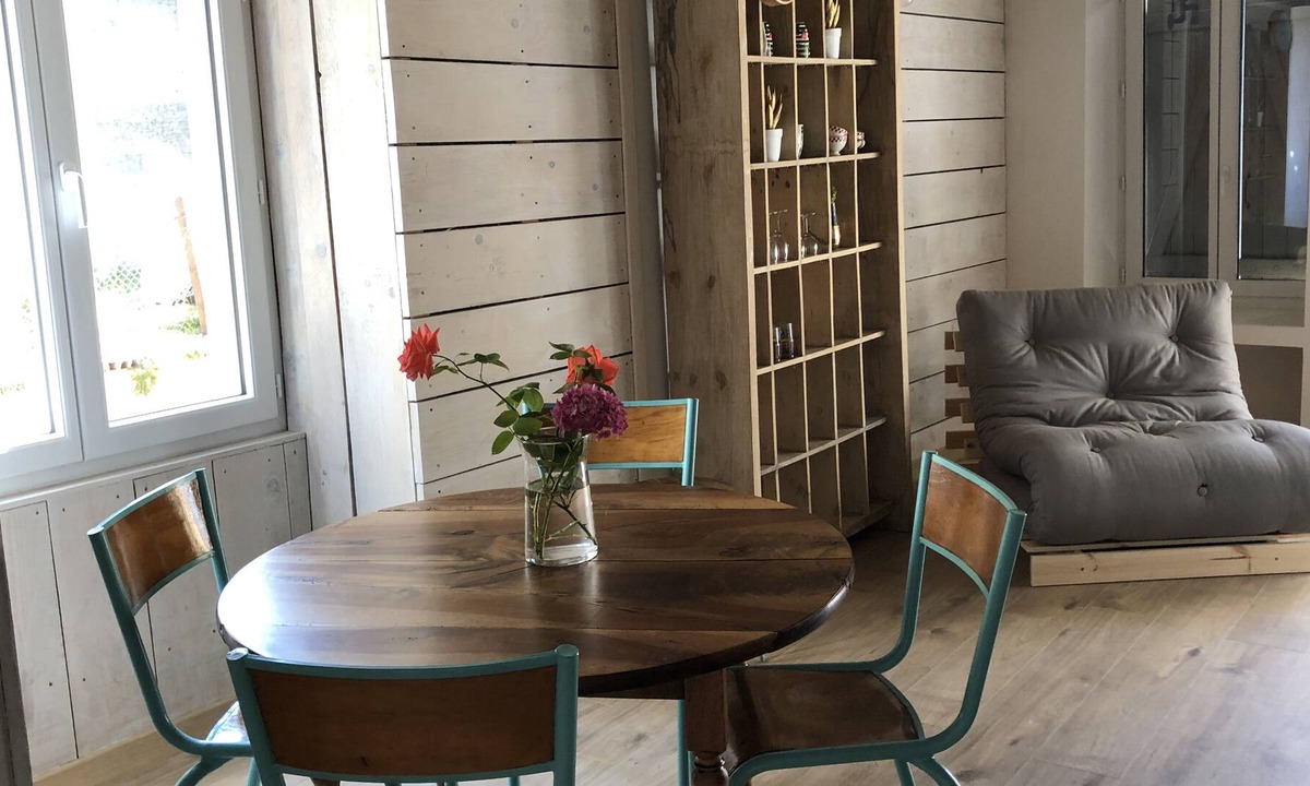 Saint-Satur House | LIKE AT HOME 5 bedrooms sleeps 18 FREE BREAKFAST MEAL POSSIBLE 10/13€