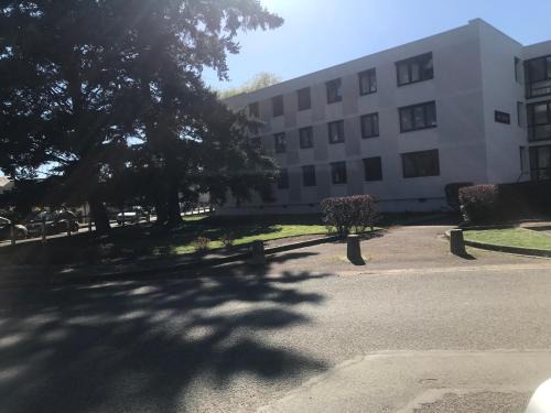 Nevers House | Location chambre verte dans un appartement en colocation