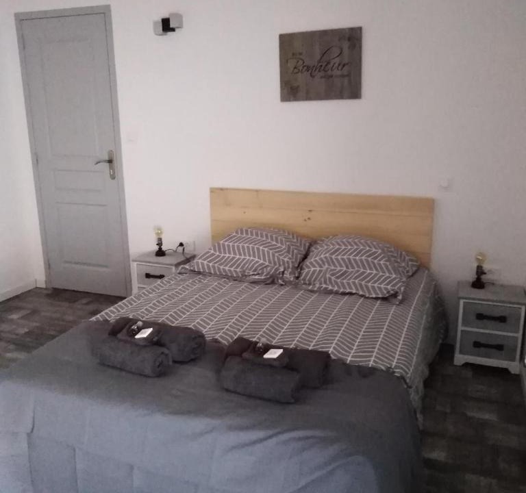 Saint-Germain-le-Gaillard Bed & Breakfast | Location des isles