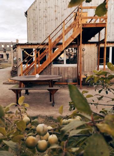Pleine-Fougeres Apartment | LOFT Le chant des Oiseaux proche Mont St Michel