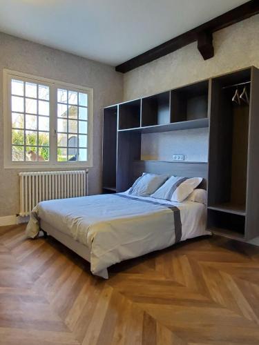 Sermoise-sur-Loire Apartment | Logement authentique et facile d'accès