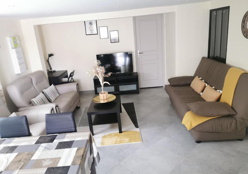 Varennes-sur-Seine Apartment | Logement entier à 20mn du château de Fontainebleau