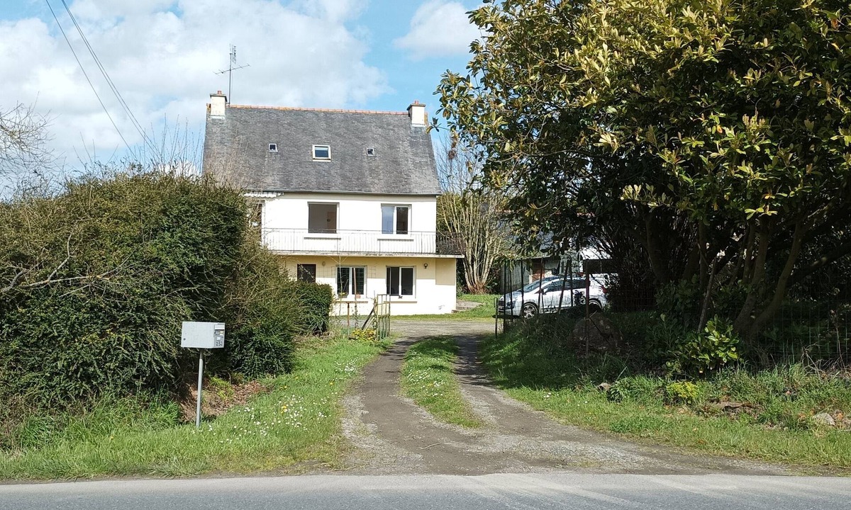 Saint-Brieuc House | Logement Indépendant Pour 4 à 6 Personnes à L'étage D'une Maison Stbrieuc Ouest
