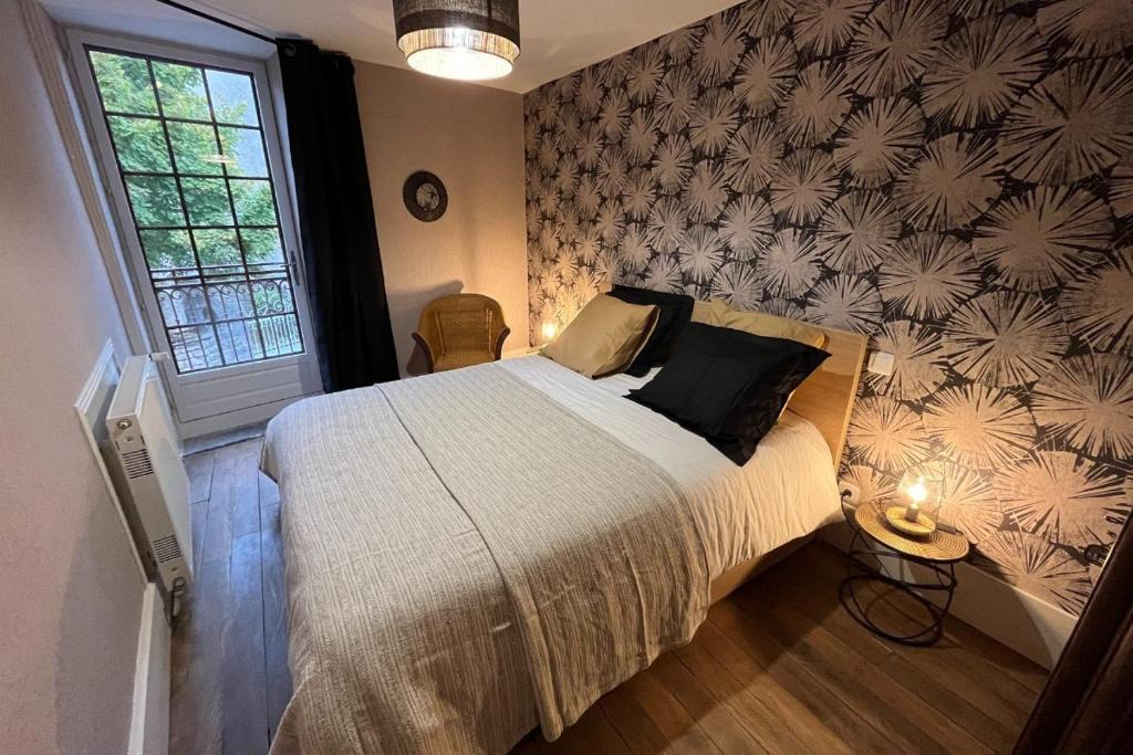 Saint-Sernin-du-Plain Bed & Breakfast | Logis du mont