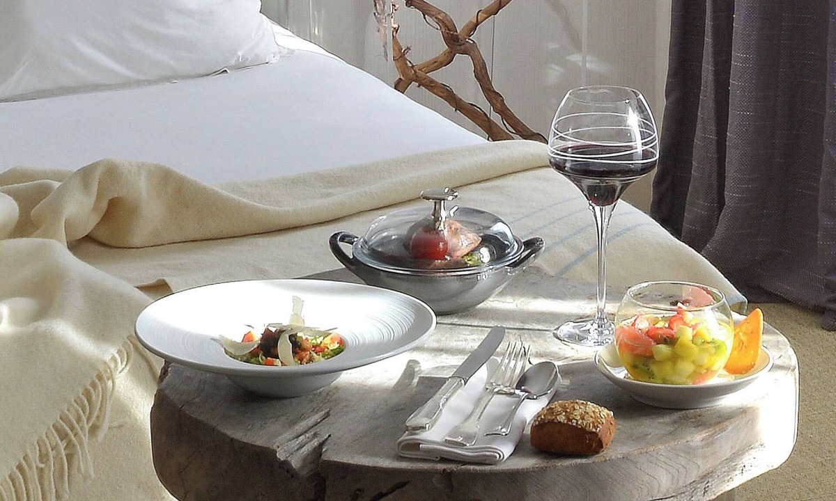 Issoudun Hotel | Logis Hotel Restaurant Les 3 Rois