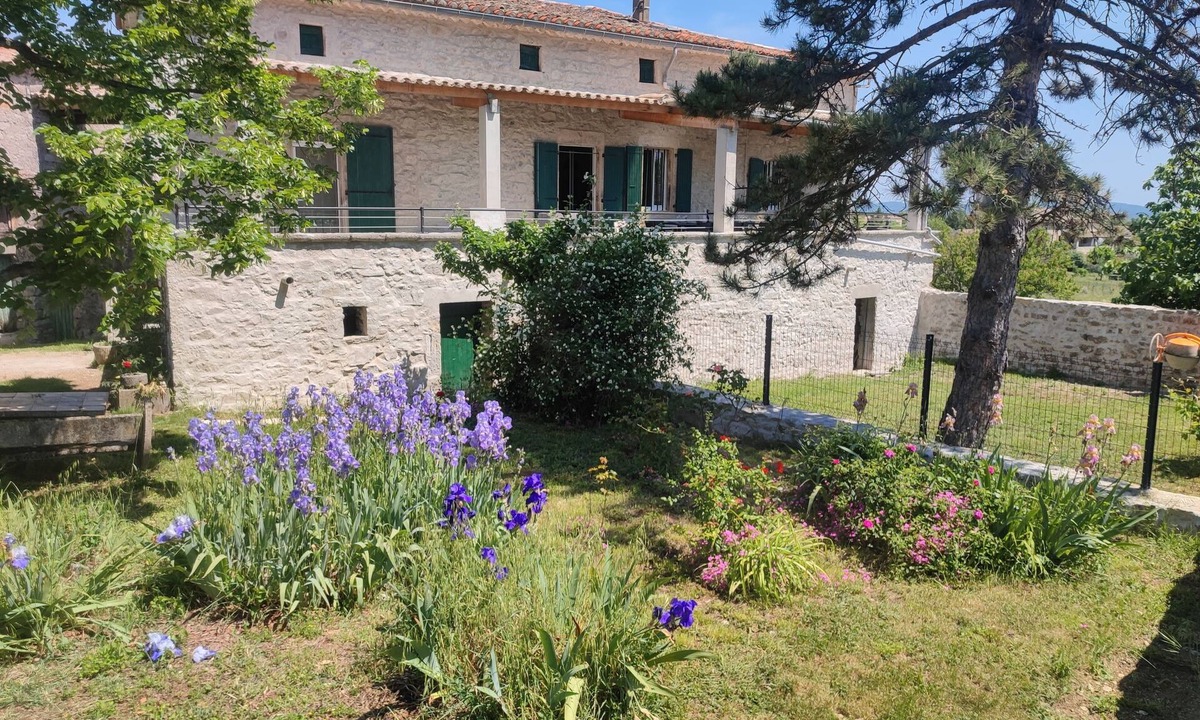 Courry House | Lou Mas Paulou