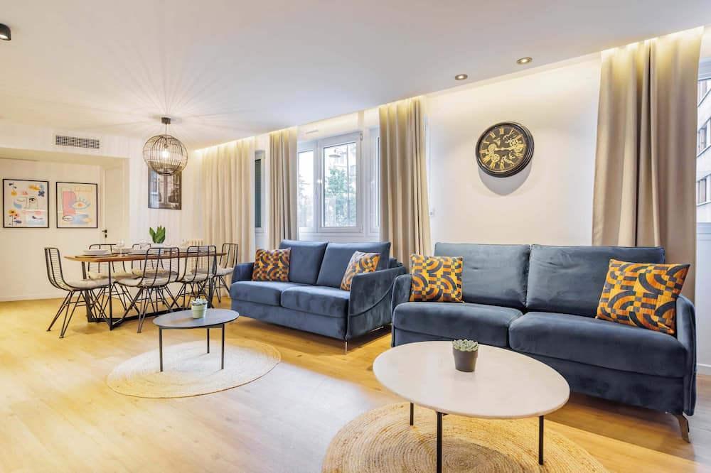 Hopital Saint-Louis Apartment | Lovely apartment - 3BR/6P - Canal St Martin