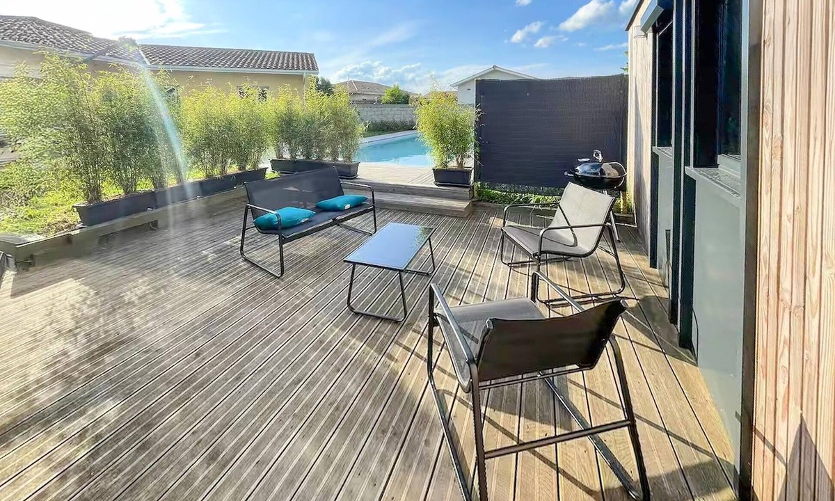 Saint-Vincent-de-Paul House | Lovely home in Saint-Vincent-de-Paul