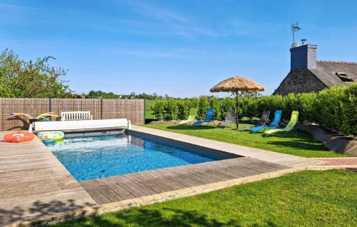 Canihuel House | Lovely Home In Canihuel With Heated Swimming Pool