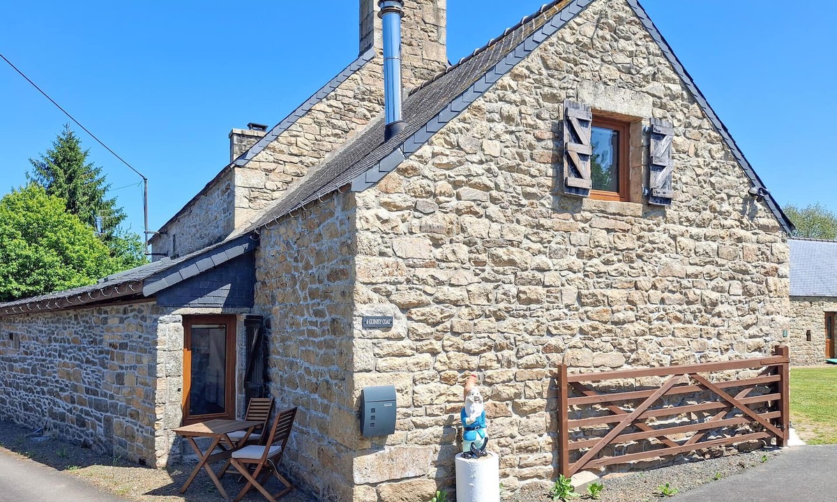 Louargat House | Lovely home in Louargat with WiFi