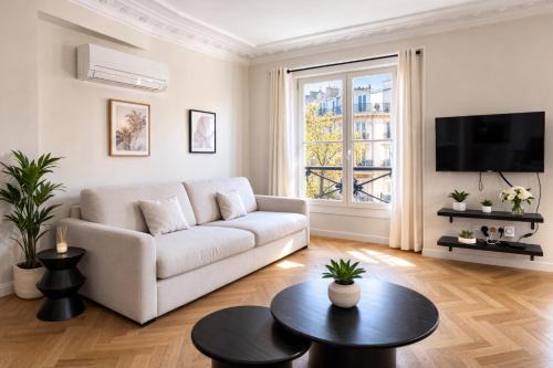 8th Arrondissement Apartment | Luxury apartments in Paris Center
