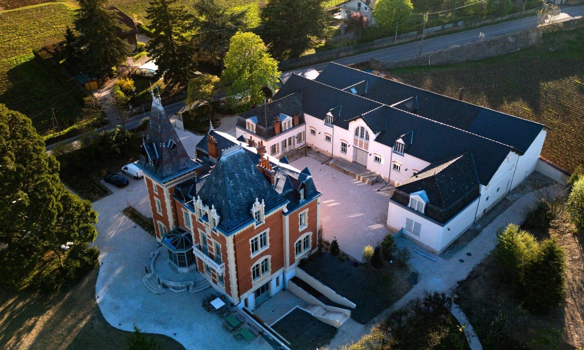 Beaune Other | Luxury chateau in Beaune