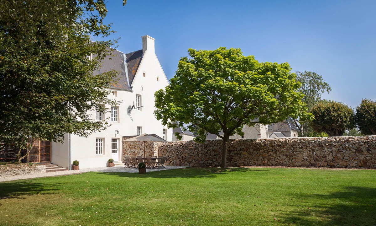 Vouilly House | Luxury Guesthouse