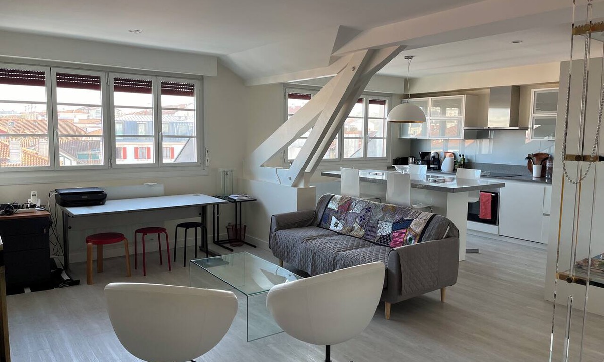 Saint-Jean-de-Luz City Center Apartment | Magnificent apartment in the heart of Saint Jean de Luz