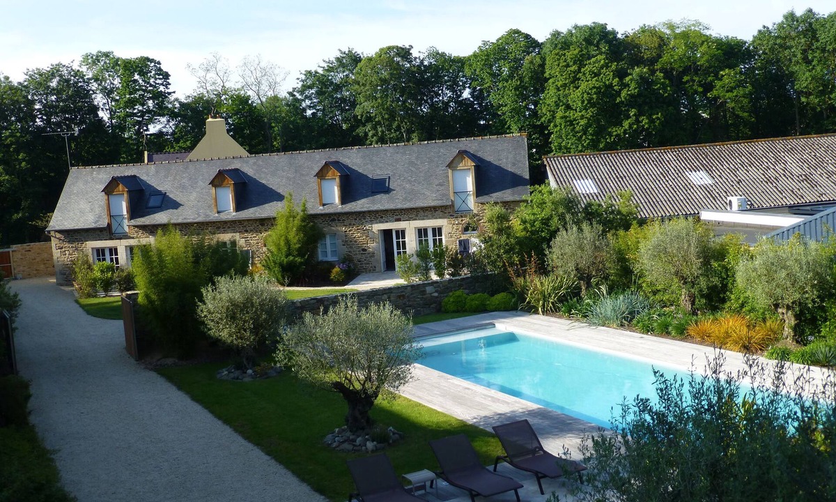 Lezardrieux House | Magnificent DoubleHouse with swimming pool, Garden and Trieux View