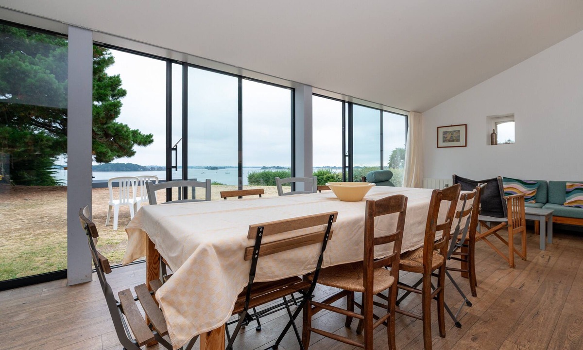 Ile-aux-Moines House | Magnificent Family Home on the Water