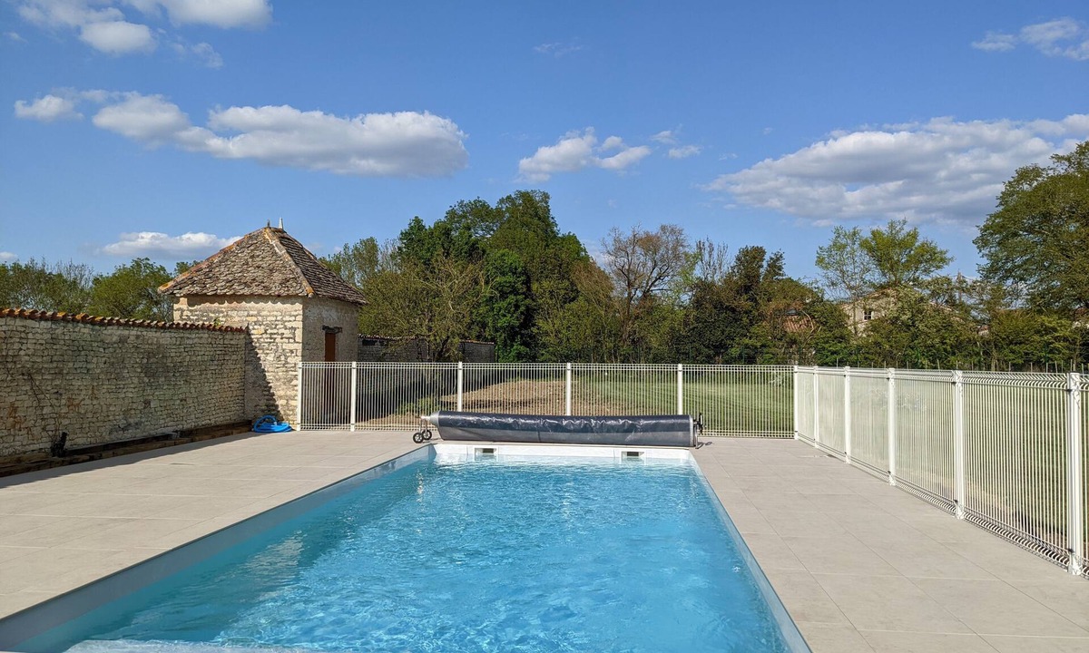 Surgeres Cottage | Magnificent gîte with private pool - 12 people - Gîtes Les Grandes Chaumes