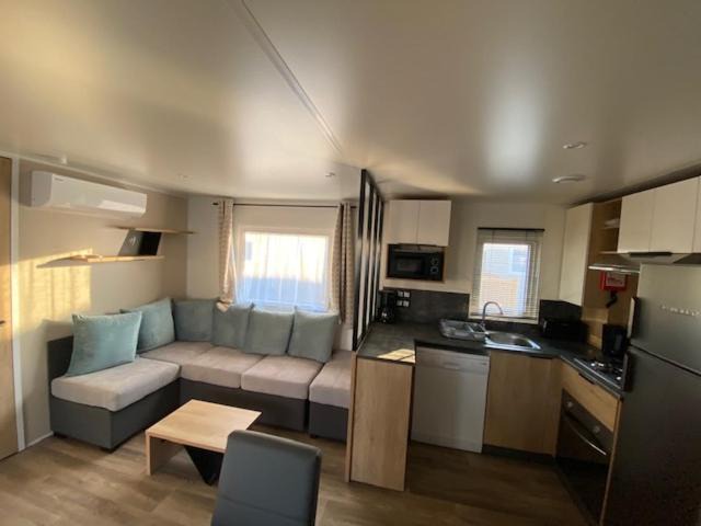 Canet-Plage Other | Magnifique mobil-home de 40m2. 6/8 personnes