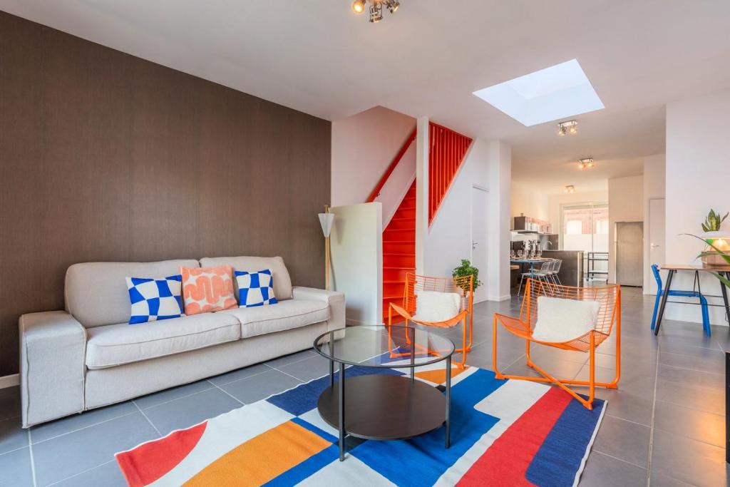 Croix Apartment | Maison 3 chambres avec jardin, proche métro