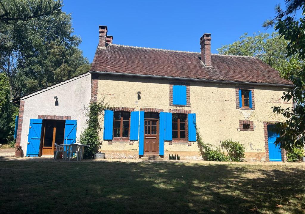 Villiers-Saint-Benoit House | Maison ancienne au calme
