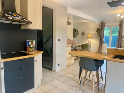 Sarthe House | Maison avec jacuzzi proche circuit 24h et Boulerie Jump