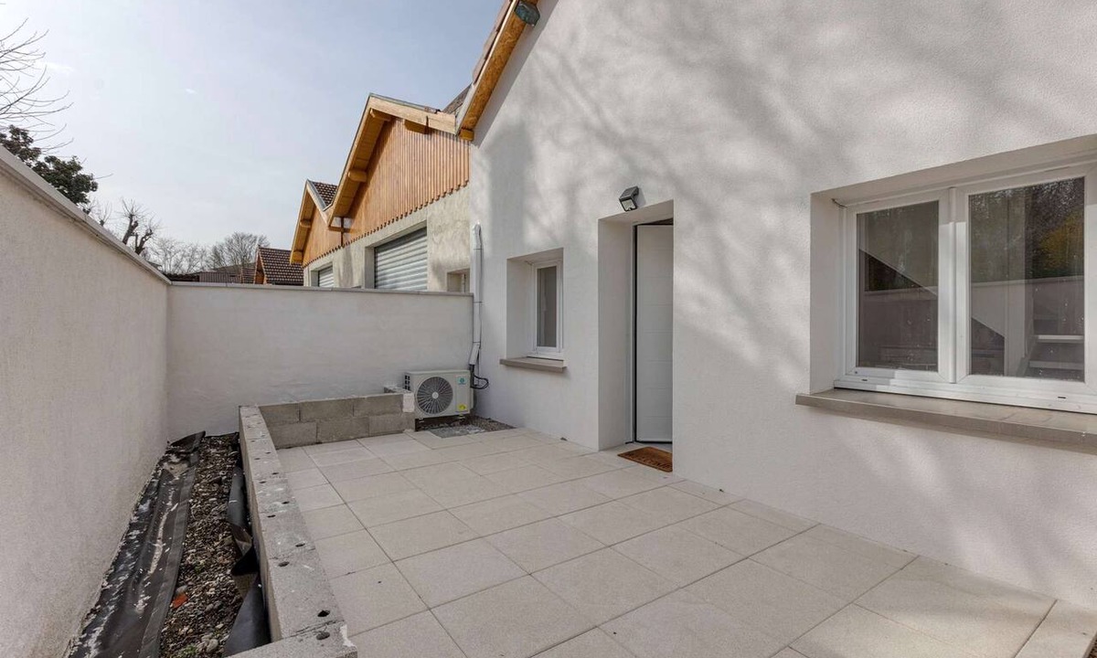 Le Pont-de-Claix House | Maison Carmen Cozy house Sleeps 5 Near Grenoble