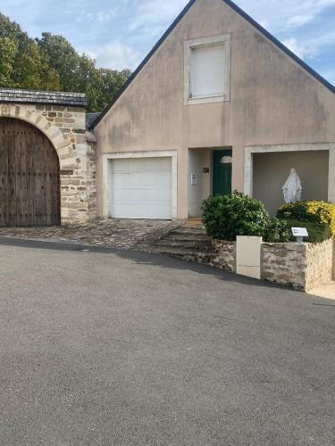 Montfort-le-Gesnois House | maison climatisée 2 chambres garage wifi de 1 a 5 voyageurs