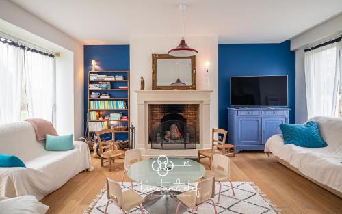 Parigne-lʼEveque Villa | Maison cosy proche du Mans avec jardin et BBQ - l'instant clef