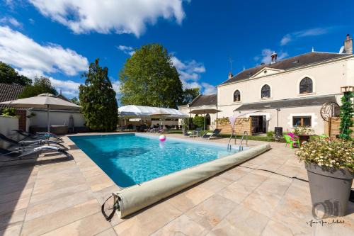 Vignoux-sur-Barangeon House | "Maison D'hôtes du Prieuré"