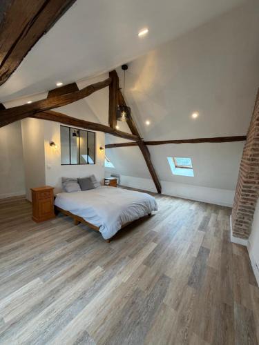 Dame-Marie-les-Bois House | Maison de bourg de village