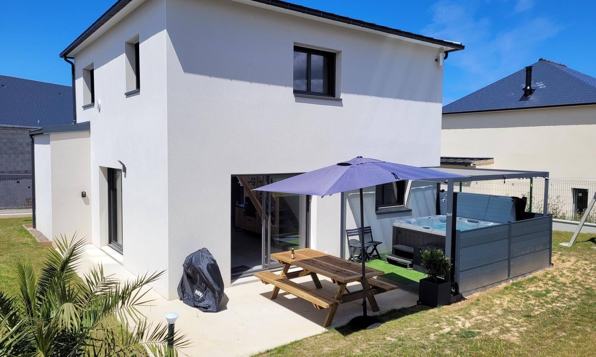 Pleneuf-Val-Andre House | Maison de Vacances à Proximité de la mer Avec SPA