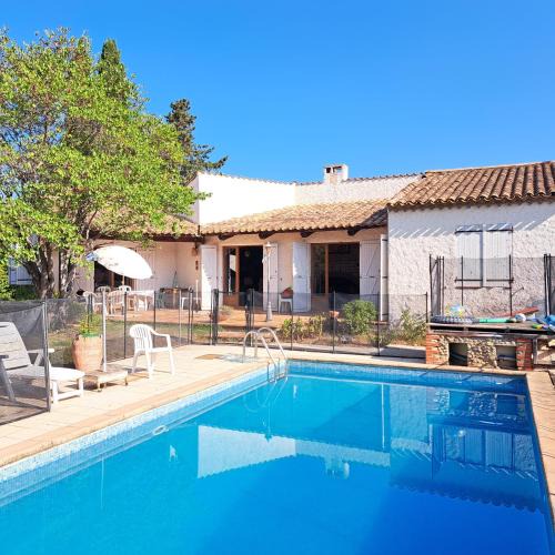 Bompas House | Maison de vacances avec piscine et jardin