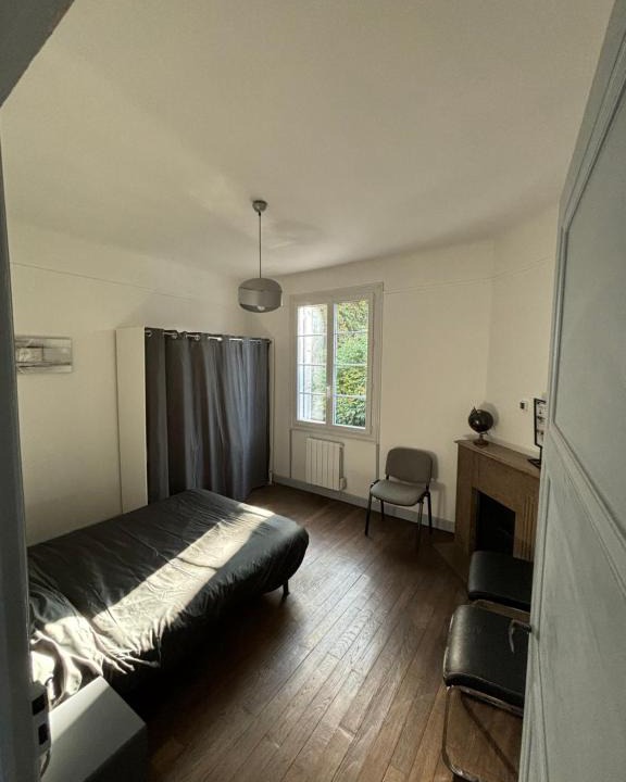 Neuvy-sur-Loire House | Maison de village 4 chambres