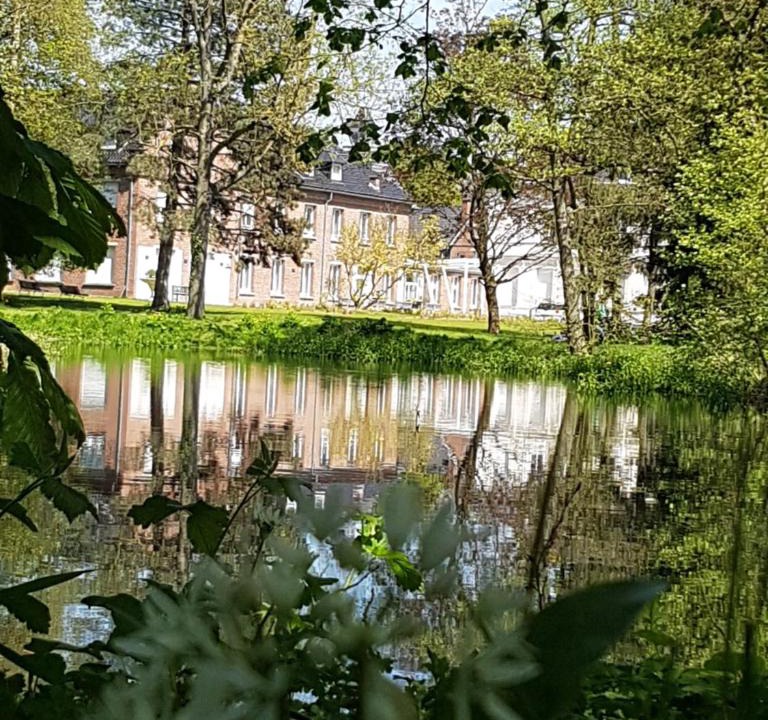 Saint-Amand-les-Eaux Hotel | Maison Des Augustines