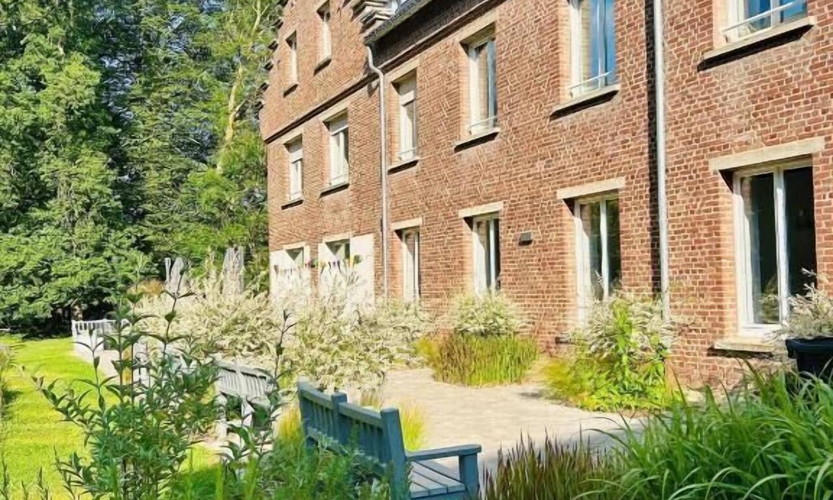 Saint-Amand-les-Eaux Hotel | Maison des Augustines