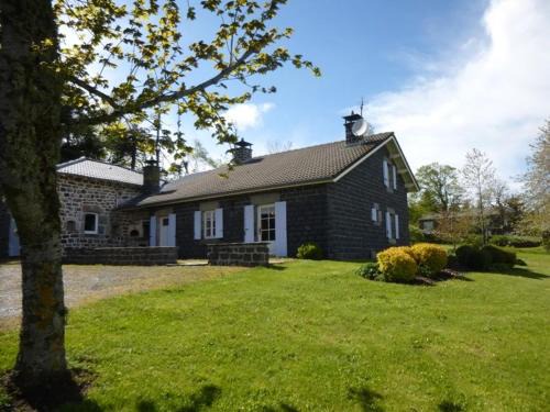 Araules House | Maison en forêt avec terrasse, jeux pour enfants et cheminée, près du Pic du Lizieux et du Lac bleu - FR-1-582-235