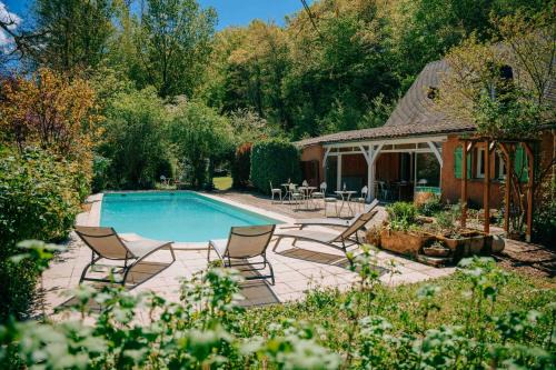 Sainte-Nathalene Bed & Breakfast | Maison Forenea chambres d'hôtes dans les bois avec petits déjeuners BIO