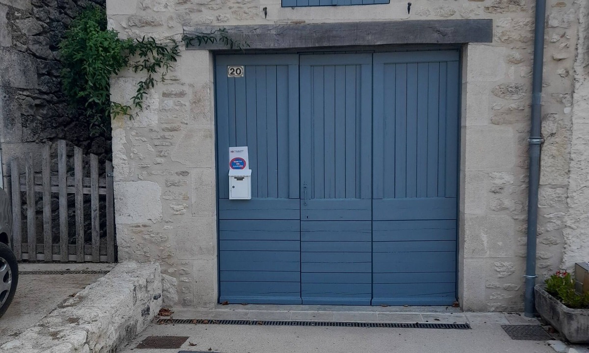 Montcuq House | Maison en Pierre au Centre du Village