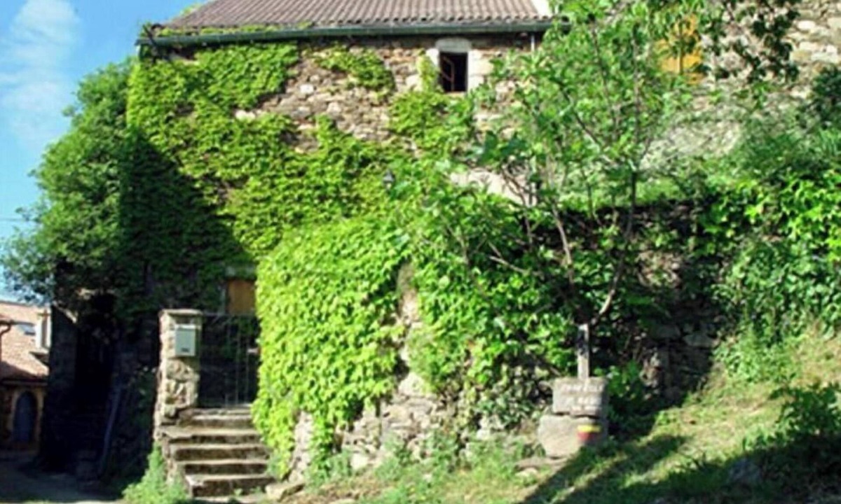 Saint-Melany House | Maison Geo 2: Renovated MAS for max 6 pers with one of the most beautiful pools