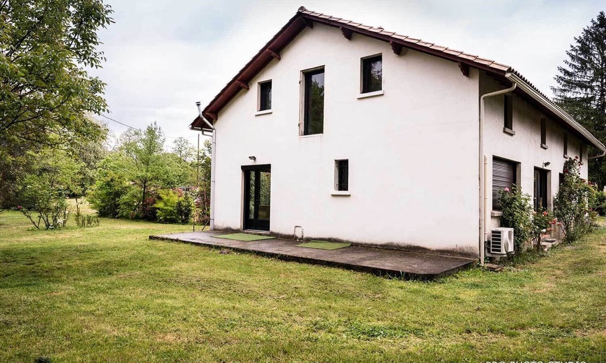 Saint-Germain-et-Mons House | Maison Restaurée en 2024 Donnant sur la Dordogne
