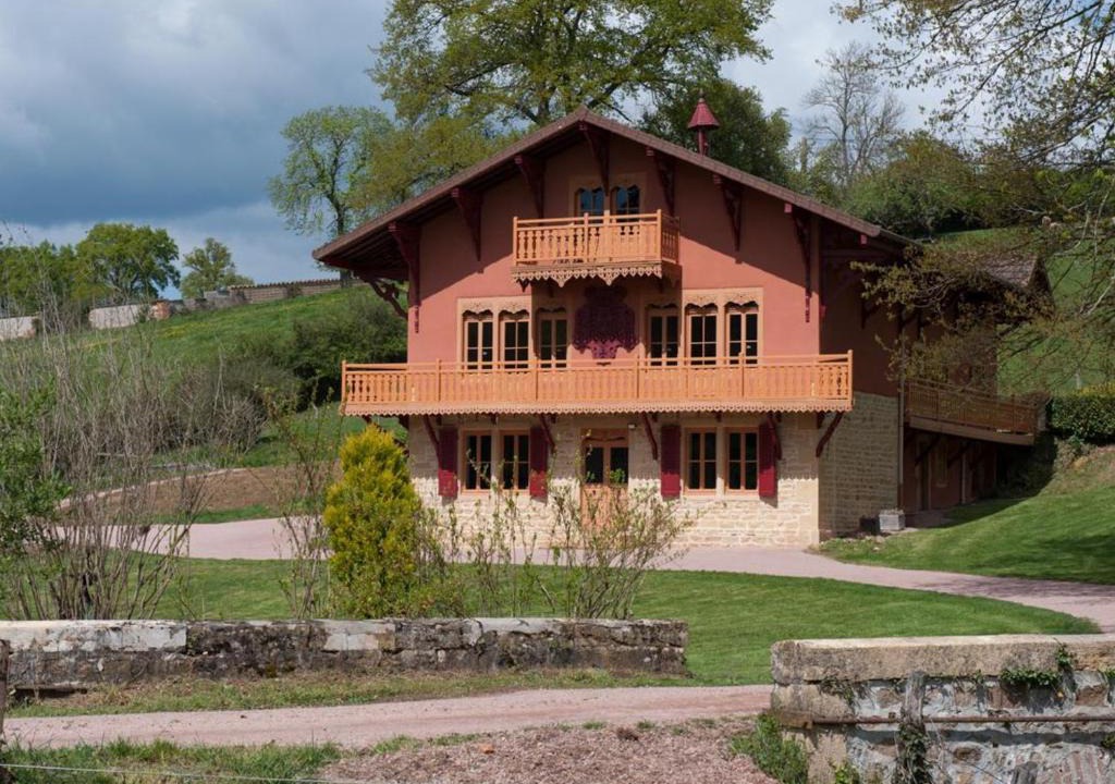 Pouilly-sous-Charlieu House | Maison spacieuse au cœur de la Loire - 15 pers. - FR-1-496-419