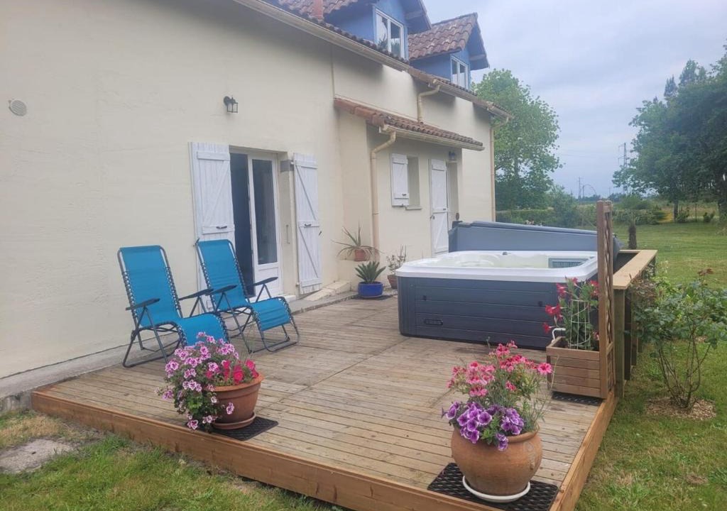 Morcenx Villa | Maison spacieuse au calme