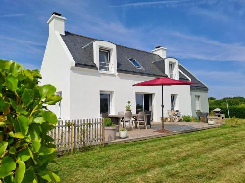 Treffiagat House | Maison traditionnelle et moderne avec vue mer