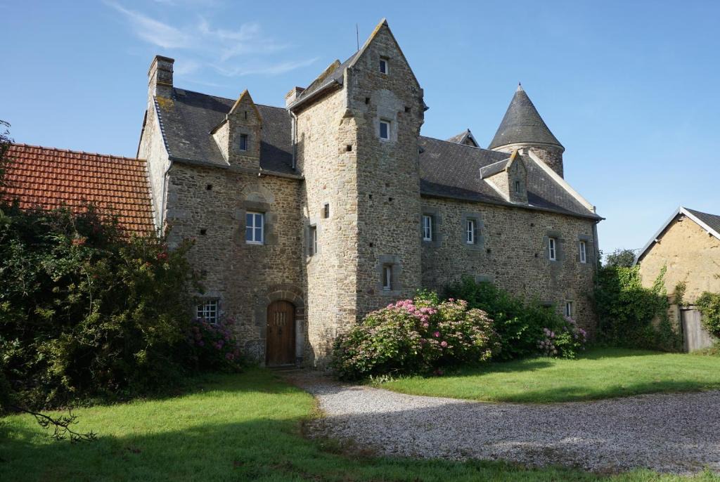 Saint-Patrice-de-Claids House | Manoir de la Guerrie