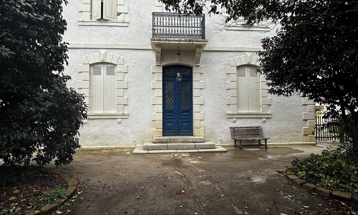 Saint-Paul-les-Dax House | Mansion with swimming pool