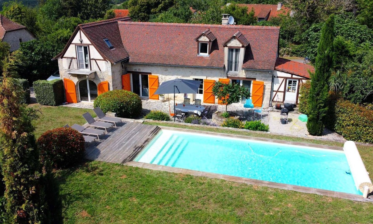 Saint-Jean-de-Laur Villa | Mas de Canne Jaune – Charming villa with private pool in the Lot