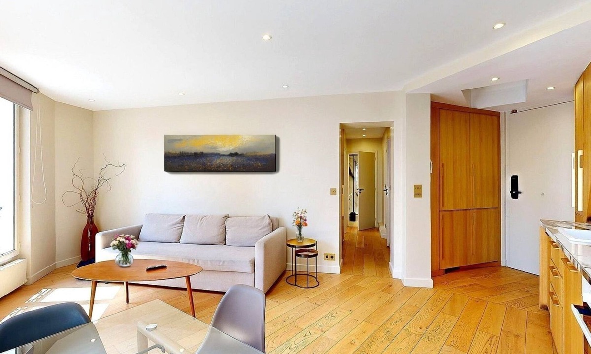 Hopital Saint-Louis Apartment | Mayau 50 - Cozy apartment near Canal St. Martin